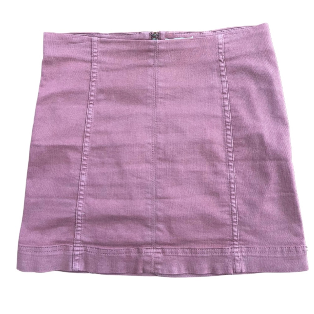 Women’s Burgundy Mini Skirt – Size 27 (Fits like a M)